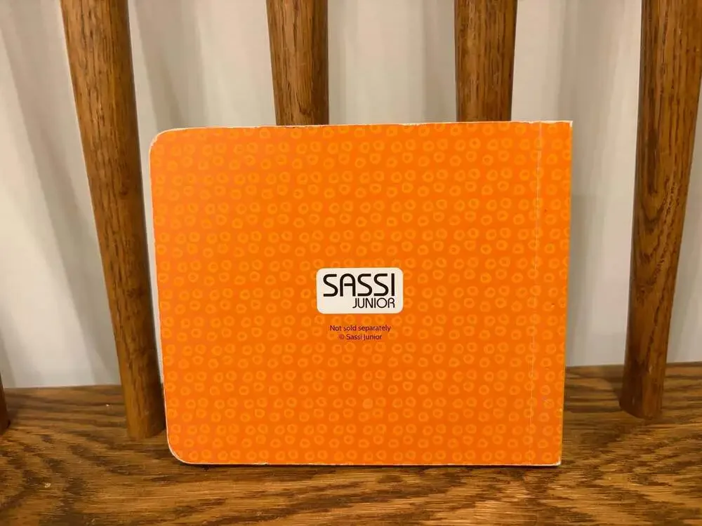 Sassi Junior hardcover format
